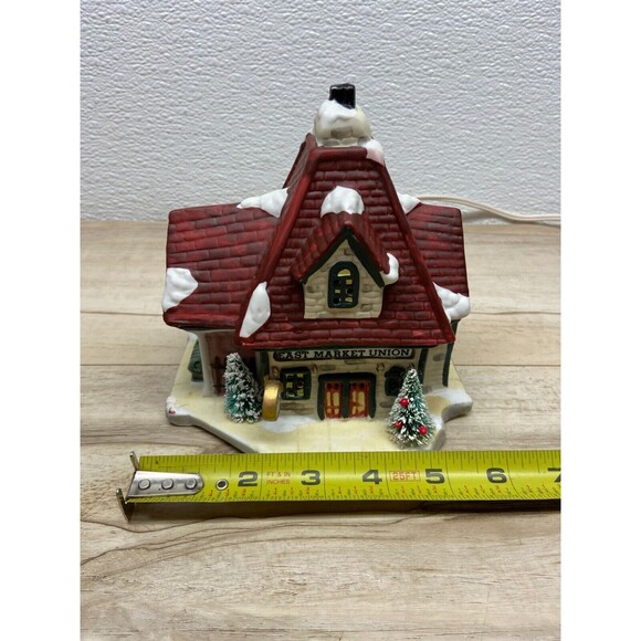Vtg 1991 Christmas Valley East Market Union Illuminated Porcelain Building - Picture 13 of 16